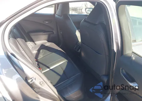 2021 Lexus Ux 200 из США, поврежденный, VIN JTHX3JBH3M2032741